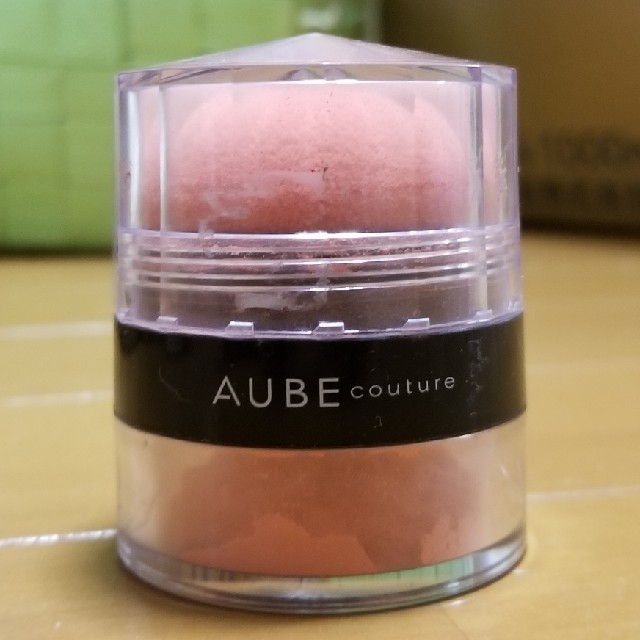 AUBE couture(オーブクチュール)のAUBE couture ポンポンチーク 412ピーチ コスメ/美容のベースメイク/化粧品(チーク)の商品写真