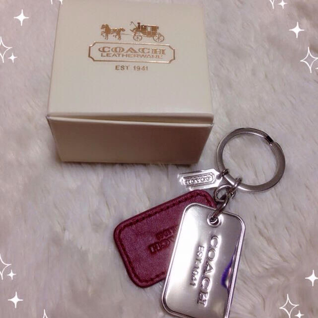 COACH(コーチ)のCOACH♡鍵ホルダー♡正規品 レディースのファッション小物(キーホルダー)の商品写真