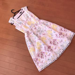 トッカ(TOCCA)の【FLOWER WALTZ】GARDEN FLOWER dress💕(ひざ丈ワンピース)