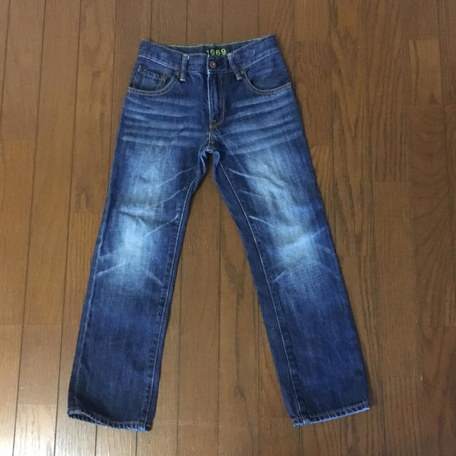 GAP Kids(ギャップキッズ)のデニムジーンズ キッズ/ベビー/マタニティのキッズ服男の子用(90cm~)(パンツ/スパッツ)の商品写真