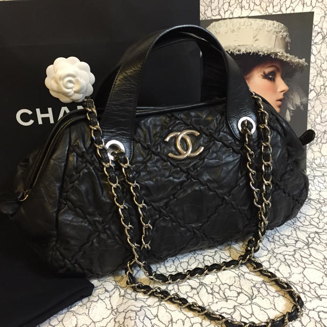 シャネル CHANEL 財布 がま口 ココマーク マトラッセ ウルトラステッチ