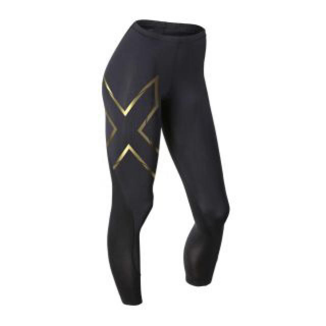 2XU(ツータイムズユー)の新品！2XUレディースMCSタイツ スポーツ/アウトドアのトレーニング/エクササイズ(トレーニング用品)の商品写真