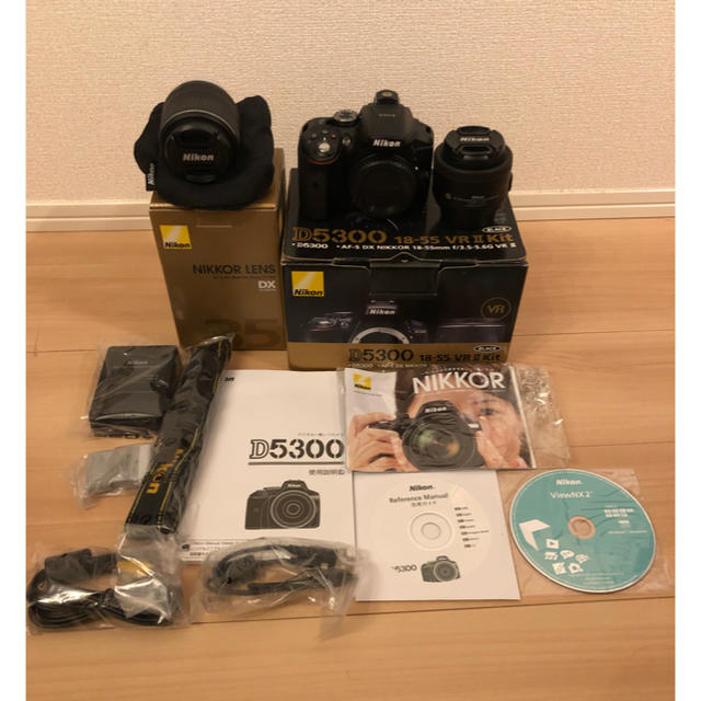 桜 印 Nikon D5300 18-55 VR2 + 単焦点35mmf1.8他付属品 - crumiller.com