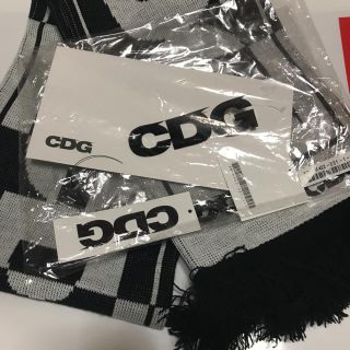 「CDG comme des garcons マフラー 中古品」に近い商品