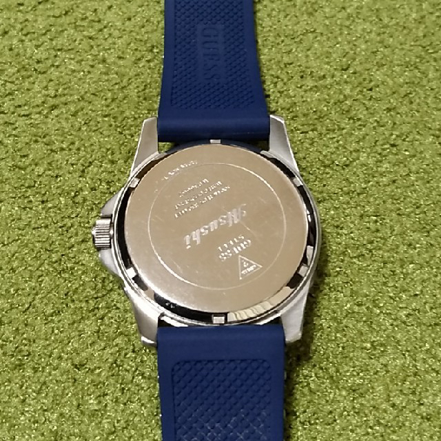GUESS(ゲス)の腕時計　Guess メンズの時計(腕時計(アナログ))の商品写真