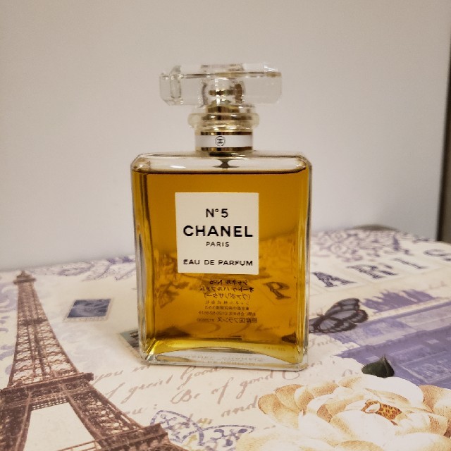 日本安い CHANEL No.5 100ml オードゥ パルファム(ヴァポリザター 購入日本 CHANEL No5 新品 オードゥ パルファム ヴァポリザター 100ml メイク道具/化粧小物