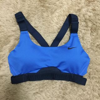 ナイキ(NIKE)の【yumeshe様専用】NIKE ブラトップ(トレーニング用品)