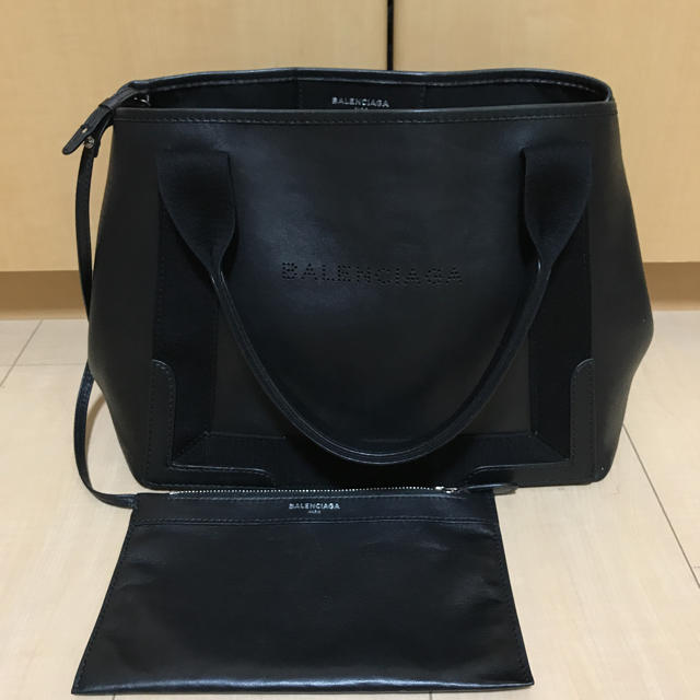 BALENCIAGA BAG(バレンシアガバッグ)のBALENCIAGAバレンシアガ ★ネイビーカバ レザーバッグ レディースのバッグ(トートバッグ)の商品写真