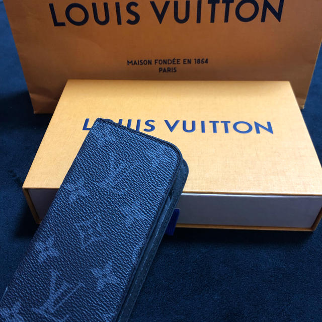 LOUIS VUITTON - ルイヴィトンiPhoneケースの通販 by しおり｜ルイヴィトンならラクマ