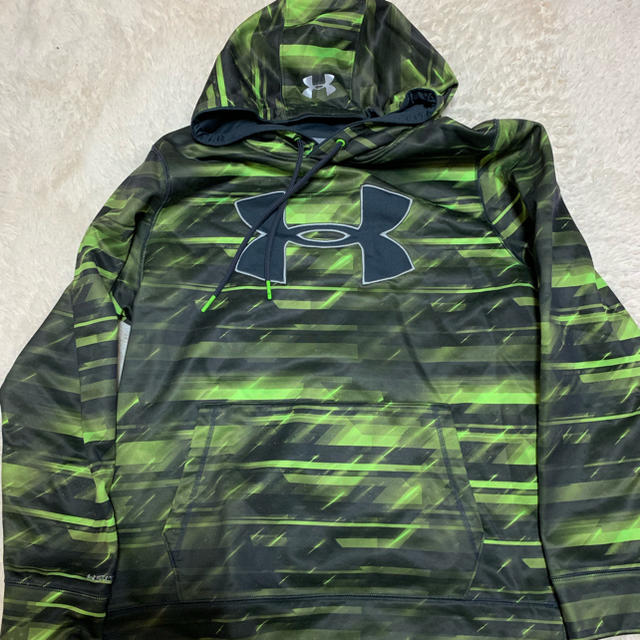 UNDER ARMOUR(アンダーアーマー)の【ryuckn様専用】アンダーアーマー パーカー XL メンズのトップス(パーカー)の商品写真