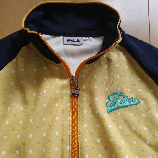 FILA(フィラ)のFILA　ジャージ上下セット　120㎝ キッズ/ベビー/マタニティのキッズ服女の子用(90cm~)(その他)の商品写真