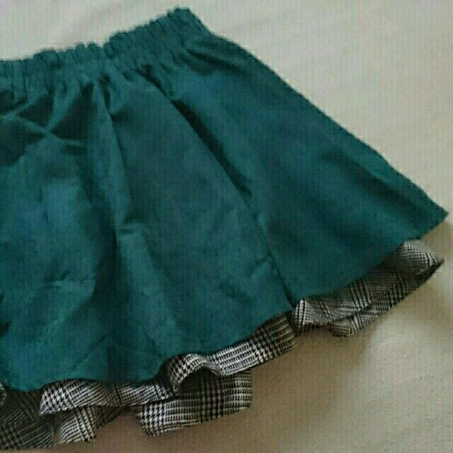 AFRICATARO(アフリカタロウ)のリバーシブルスカート(アフリカタロウ) レディースのスカート(ひざ丈スカート)の商品写真