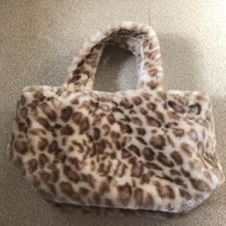 ルートート(ROOTOTE)のROOTOTE ヒョウ柄バッグ(ハンドバッグ)