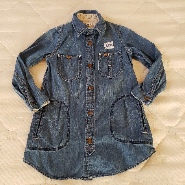 Lee(リー)のLee デニムワンピース (130) キッズ/ベビー/マタニティのキッズ服女の子用(90cm~)(ワンピース)の商品写真