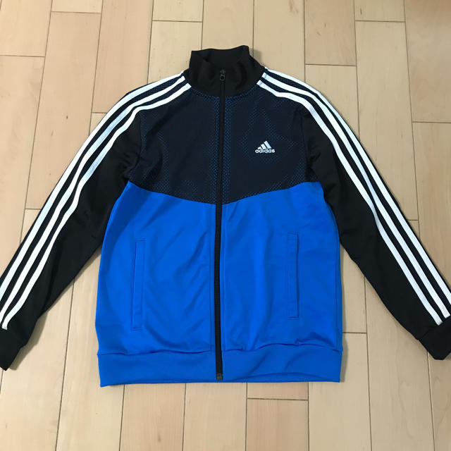 adidas(アディダス)のアディダス☆ジャージ上着150cm キッズ/ベビー/マタニティのキッズ服男の子用(90cm~)(ジャケット/上着)の商品写真