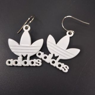 アディダス(adidas)のアディダス ﾋﾟｱｽ  即決前にご連絡を(ピアス)