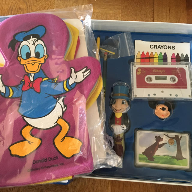 Disney(ディズニー)のDWE アクティビティボックス、宝箱のセット キッズ/ベビー/マタニティのおもちゃ(知育玩具)の商品写真