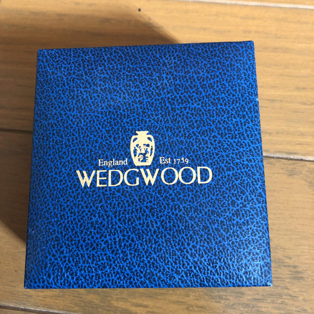 WEDGWOOD(ウェッジウッド)の【花火様専用】ウエッジウッド カメオペンダント レディースのアクセサリー(ネックレス)の商品写真