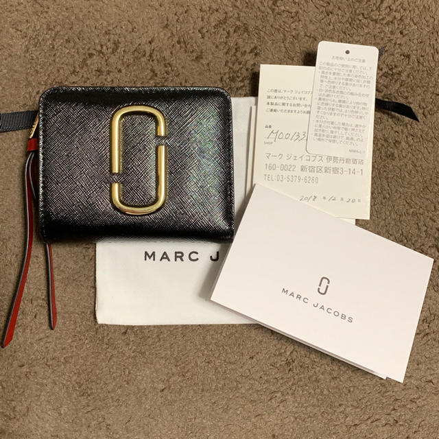 MARC JACOBS(マークジェイコブス)のMARC JACOBS 二つ折り財布 レディースのファッション小物(財布)の商品写真