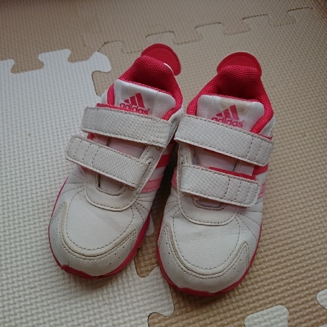 adidas(アディダス)のさっちゃん様専用 キッズ/ベビー/マタニティのベビー靴/シューズ(~14cm)(スニーカー)の商品写真