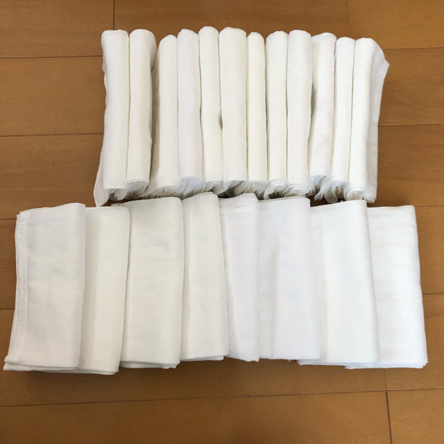 【ココルル様専用】布おむつ さらし輪オムツ 43枚 キッズ/ベビー/マタニティのおむつ/トイレ用品(布おむつ)の商品写真