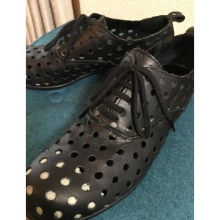 コムデギャルソン(COMME des GARCONS)のレア‼️ コムデギャルソン の靴👞(ローファー/革靴)