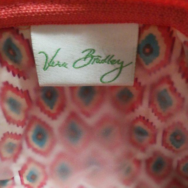 Vera Bradley(ヴェラブラッドリー)の未使用品　ヴェラブラッドリーVera Bradleyポーチ レディースのファッション小物(ポーチ)の商品写真