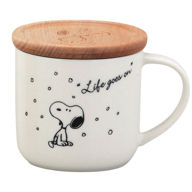 SNOOPY(スヌーピー)のスヌーピー コースター付きマグカップ２点セット 陶器 インテリア/住まい/日用品のキッチン/食器(グラス/カップ)の商品写真