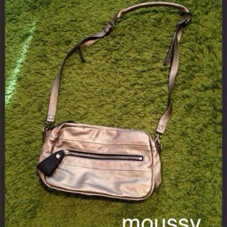 マウジー(moussy)のメタリックショルダーバッグ マウジー(ショルダーバッグ)