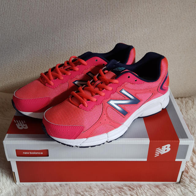 New Balance - 新品 new balance ニューバランス 24㎝ 2E の通販 by かいまな's shop｜ニューバランスならラクマ