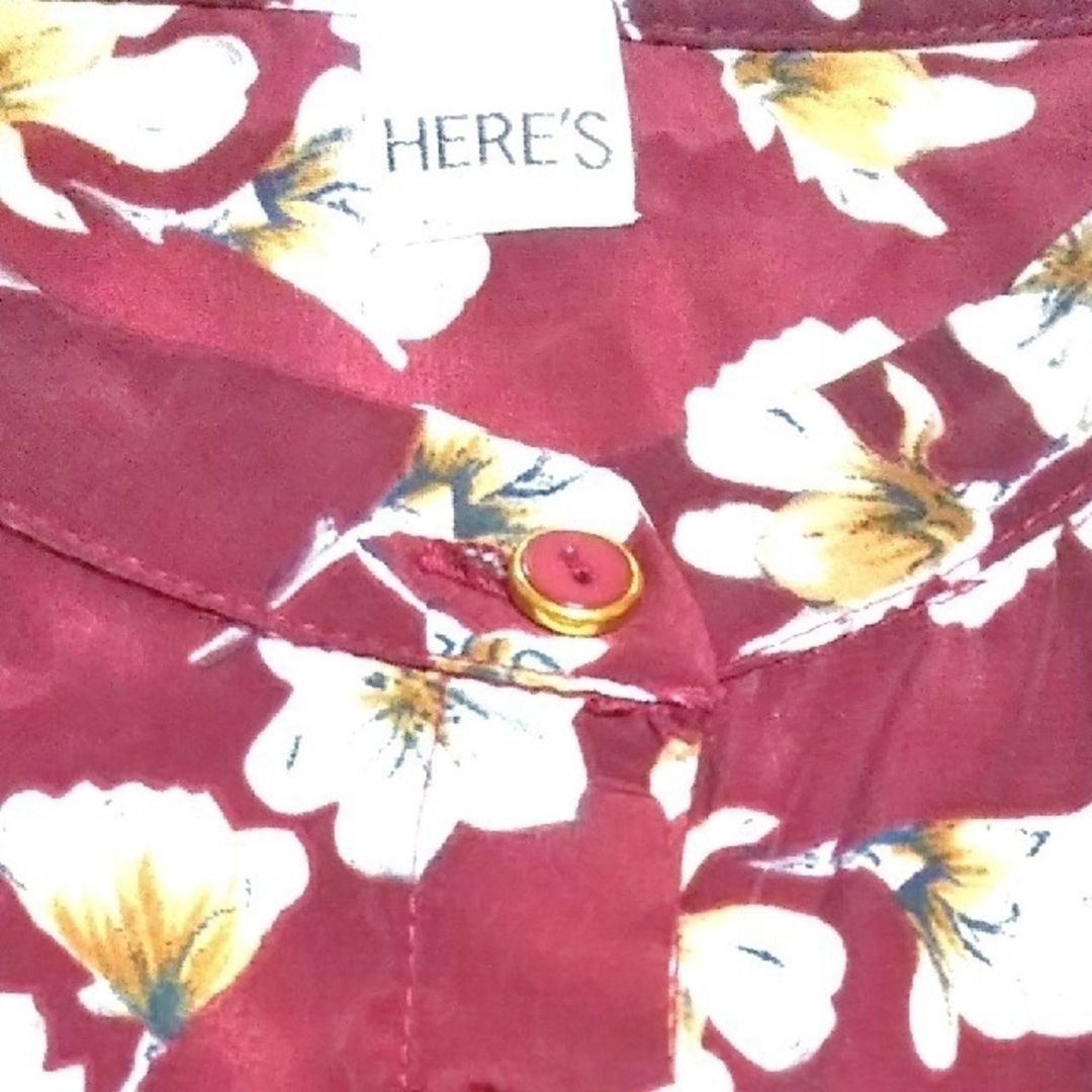 HERE'S(ヒアーズ)のワンピース 花柄 レッド レディースのワンピース(ひざ丈ワンピース)の商品写真