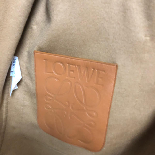 LOEWE(ロエベ)のloewe カシミヤコート レディースのジャケット/アウター(ロングコート)の商品写真