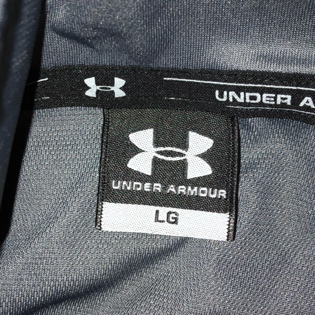 UNDER ARMOUR(アンダーアーマー)のアンダーアーマー ジャケット 美品 Lサイズ メンズのジャケット/アウター(ナイロンジャケット)の商品写真