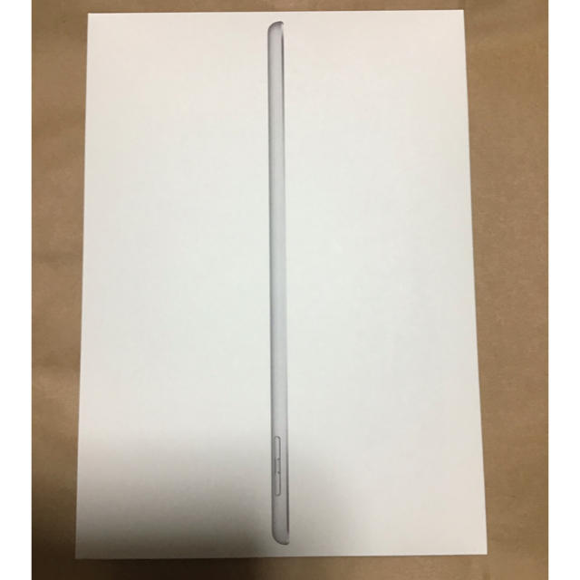 iPad 9.7インチ 第6世代 Wi-Fi 32GB 2018年 シルバータブレット