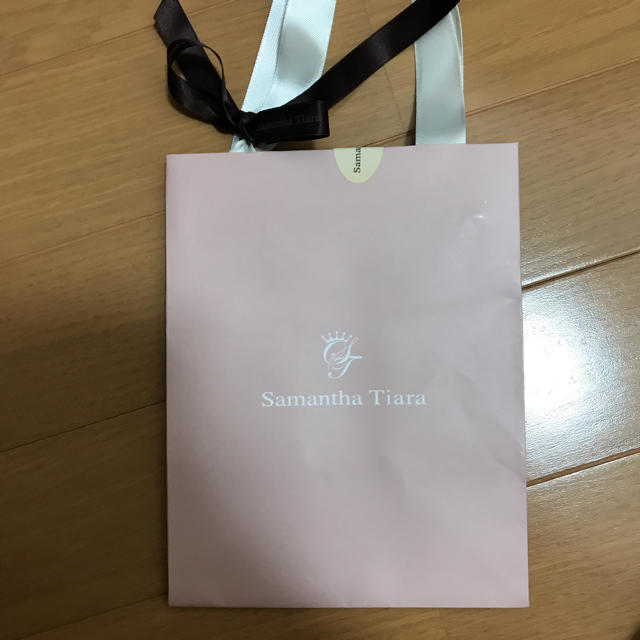 Samantha Tiara(サマンサティアラ)の紙袋 Samantha tiara レディースのバッグ(ショップ袋)の商品写真