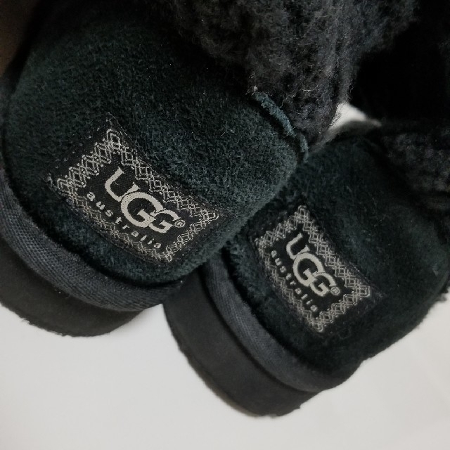 UGG  ニットブーツ

ブラック

USA 7 
JAPAN  24 1