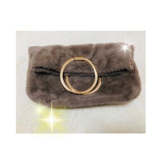 ココディール(COCO DEAL)のCOCODEAL👜❤️ファークラッチ(クラッチバッグ)