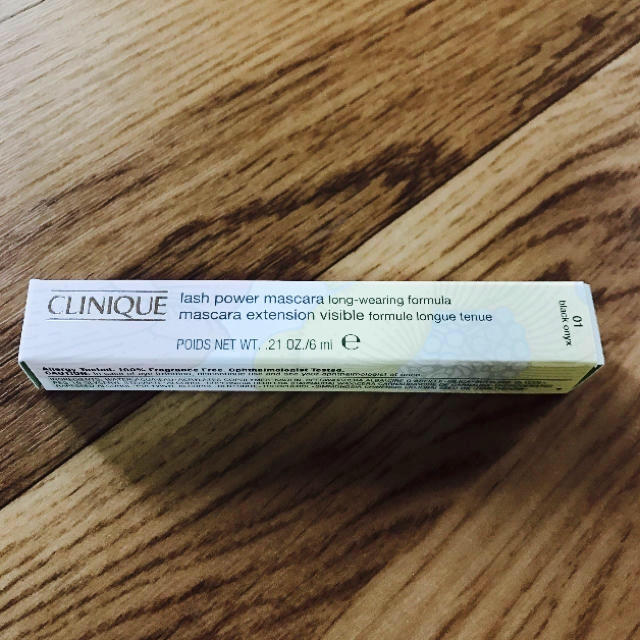 CLINIQUE(クリニーク)の新品⭐︎クリニーク マスカラ01 コスメ/美容のベースメイク/化粧品(マスカラ)の商品写真