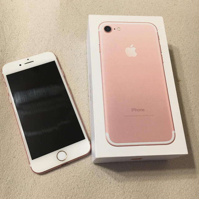 スマホ/家電/カメラiPhone7 SIMフリー 本体 128GB ローズピンク