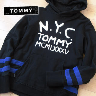 トミー(TOMMY)の超美品 Mサイズ TOMMY トミー メンズ パーカー ブラック(パーカー)