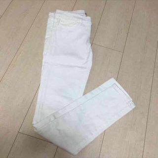 イング(INGNI)のホワイトスキニーパンツ aki様専用(デニム/ジーンズ)