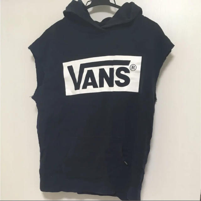 VANS(ヴァンズ)のVANS パーカーシャツ レディースのトップス(パーカー)の商品写真