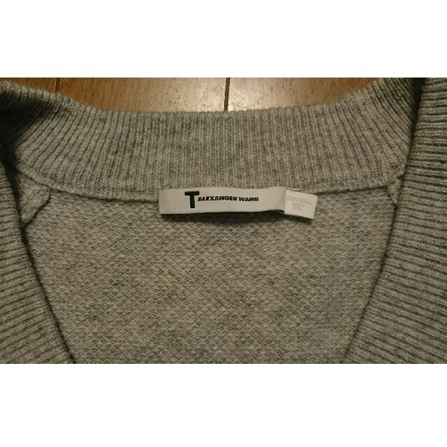 T by alexander wangアレキサンダーワン Vネックニット