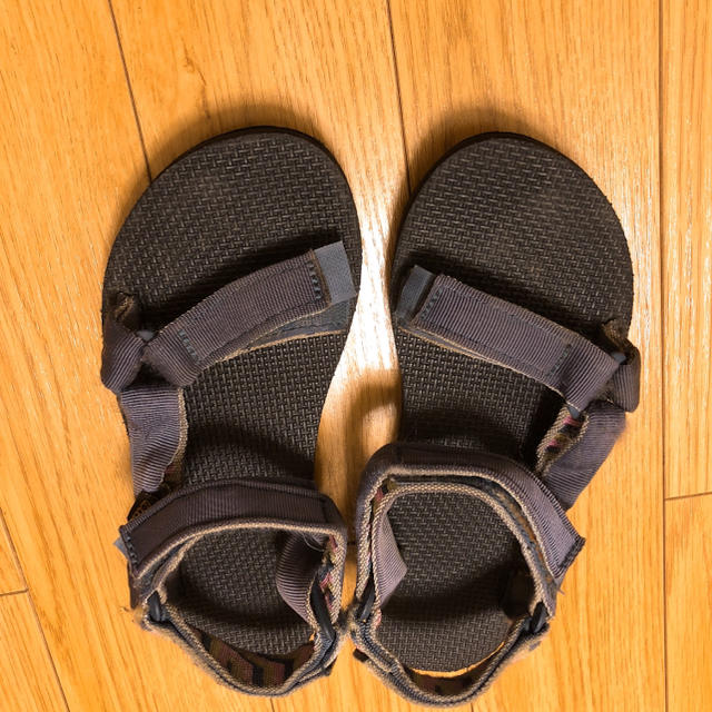 Teva(テバ)のテバ  レディースの靴/シューズ(サンダル)の商品写真