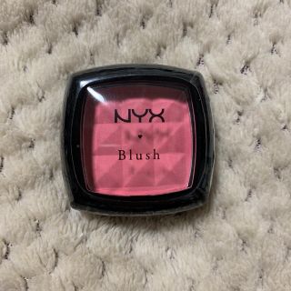 エヌワイエックス(NYX)の新品❤️ NYX チーク PB06 PECHE(チーク)