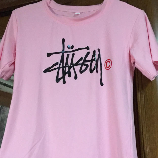 STUSSY(ステューシー)の美品!STUSSY Tシャツ ピンク レディースのトップス(Tシャツ(半袖/袖なし))の商品写真