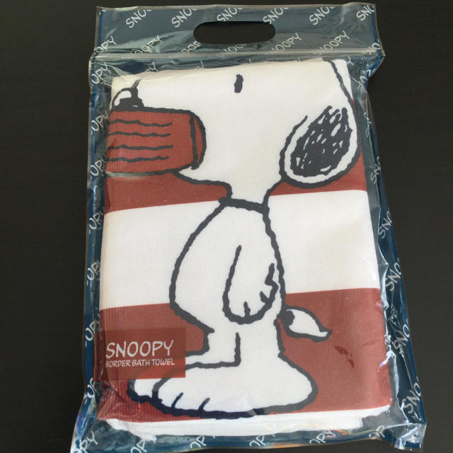 SNOOPY(スヌーピー)のスヌーピー   ボーダー バスタオル チョビ様 専用 インテリア/住まい/日用品の日用品/生活雑貨/旅行(タオル/バス用品)の商品写真