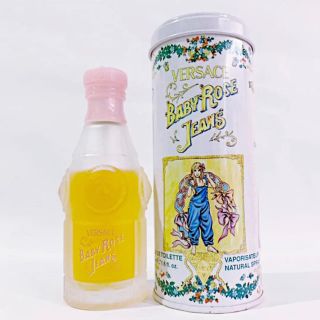 ヴェルサーチ(VERSACE)の⭐︎極美品⭐︎ヴェルサーチ ベビーローズジーンズ EDT SP 50ml(香水(女性用))