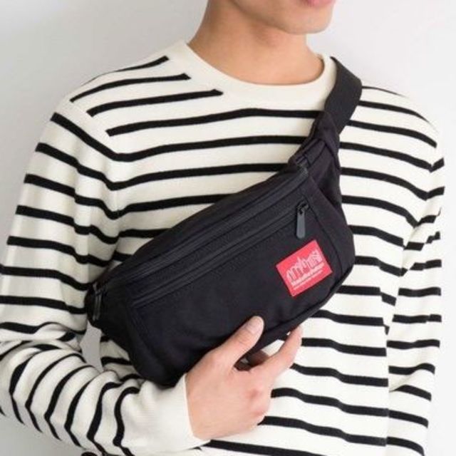 Manhattan Portage(マンハッタンポーテージ)の新品 マンハッタンポーテージ ボディバッグ ショルダー バッグ ナイロン 黒 鞄 レディースのバッグ(ボディバッグ/ウエストポーチ)の商品写真