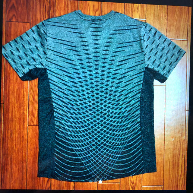 NIKE(ナイキ)のNIKE ドライフィット Tシャツ  メンズのトップス(Tシャツ/カットソー(半袖/袖なし))の商品写真